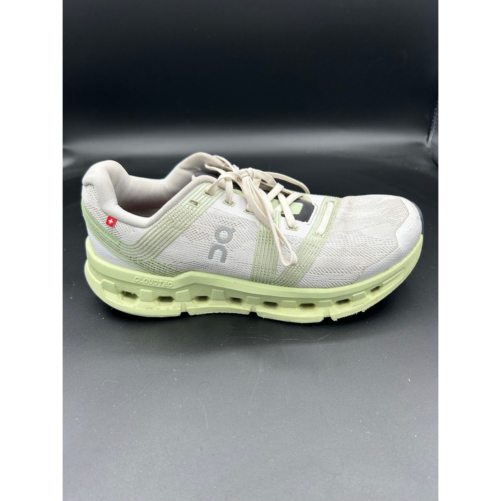 On Running Cloudstratus Womens 9 White Lime Road Running Shoes 59.98824